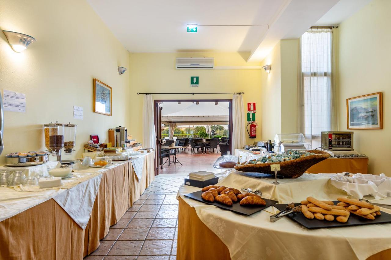 Hotel Le Mimose San Teodoro (Sardinia) Exterior foto