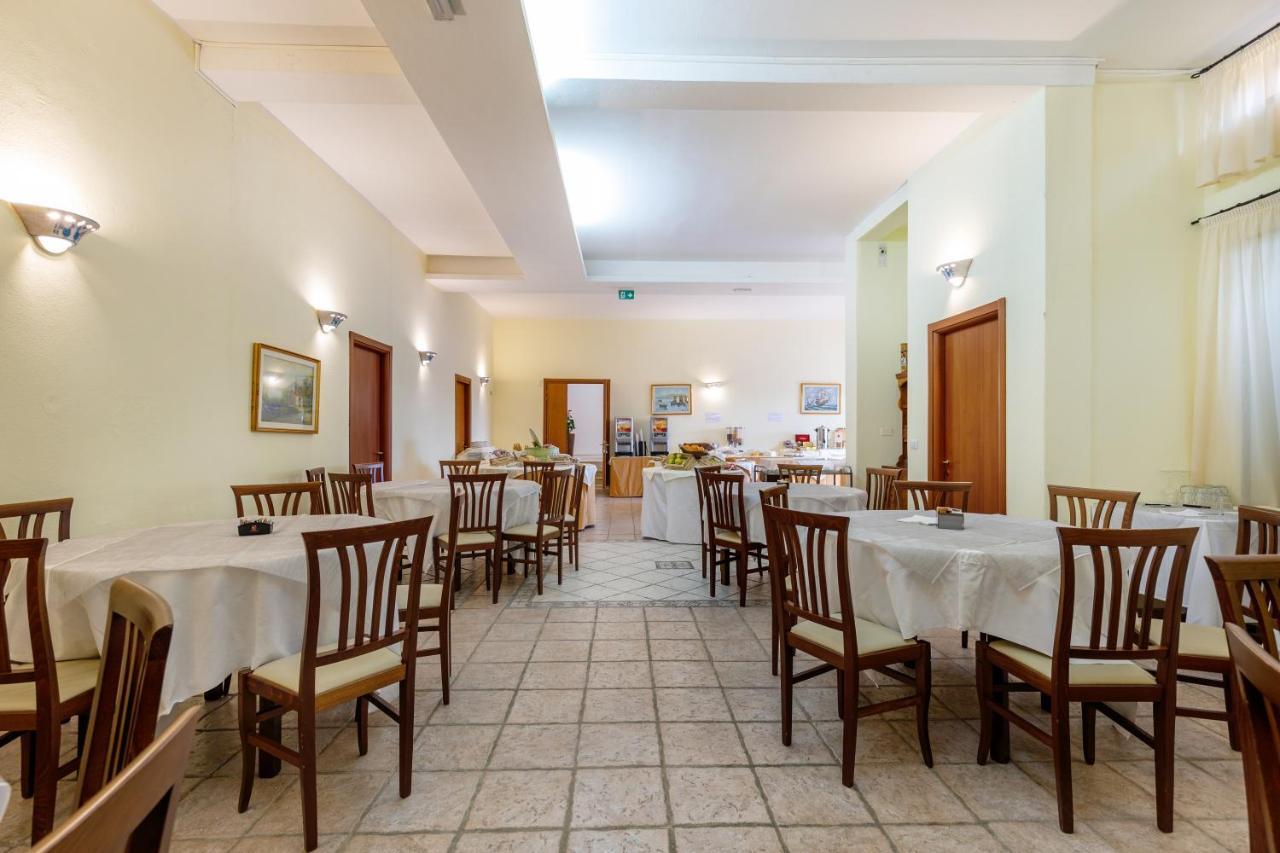 Hotel Le Mimose San Teodoro (Sardinia) Exterior foto